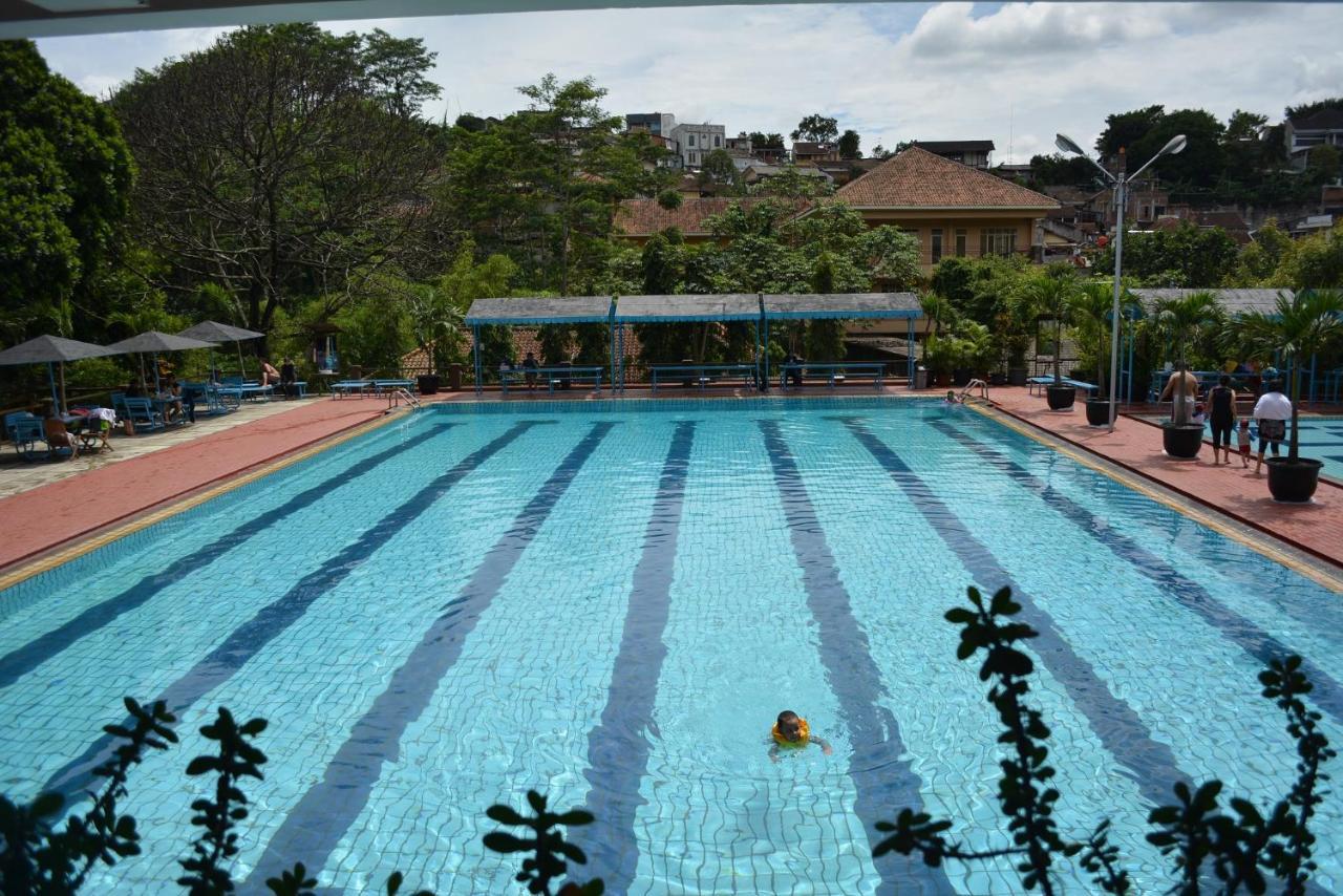 The Cipaku Garden Hotel Bandung Luaran gambar